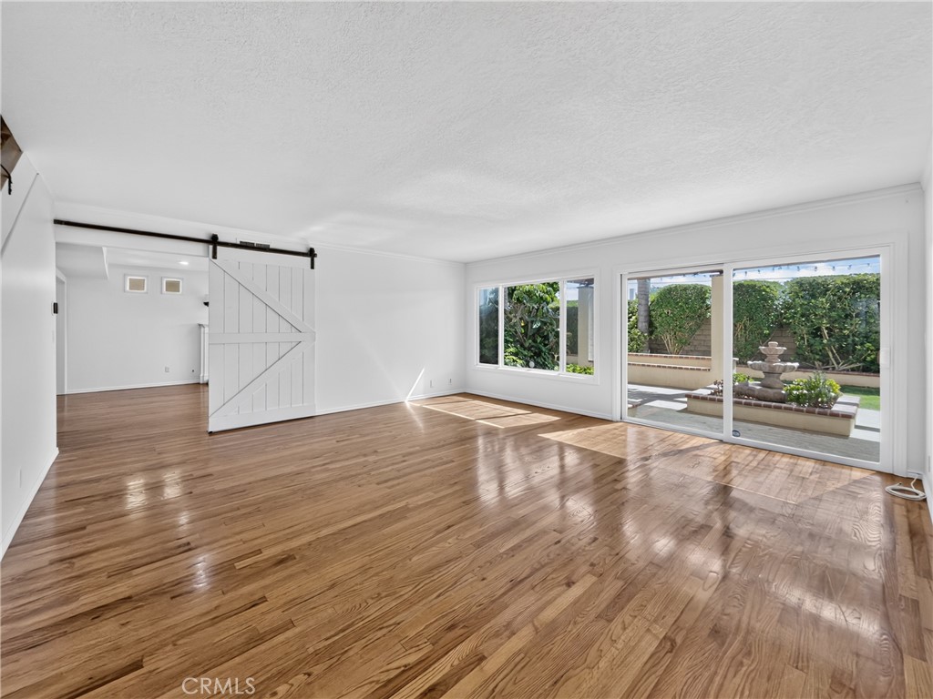 9772 Kite, Huntington Beach CA 92646 - photo 5