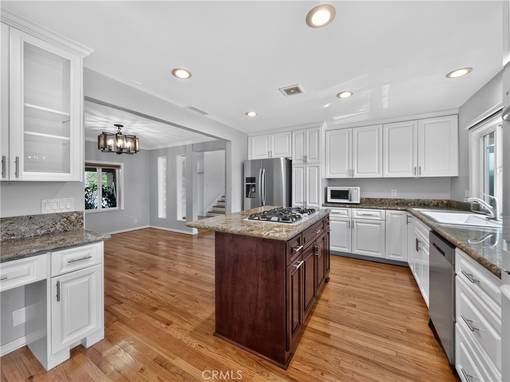 9772 Kite, Huntington Beach CA 92646 - photo 15
