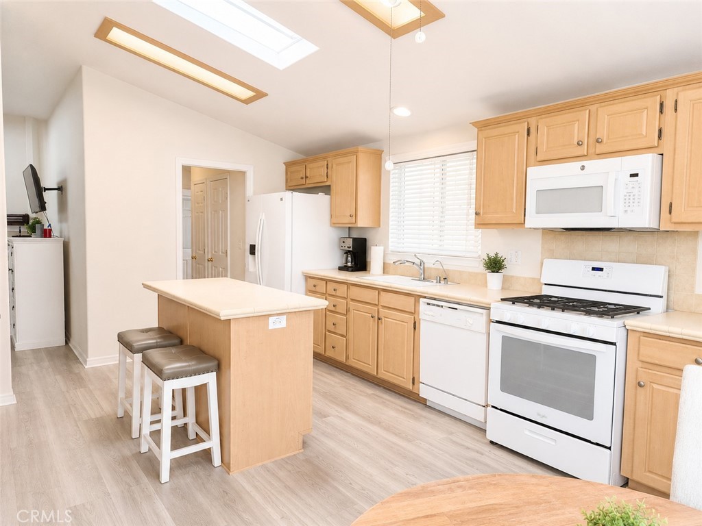 9850 Garfield 91, Huntington Beach CA 92646 - photo 11
