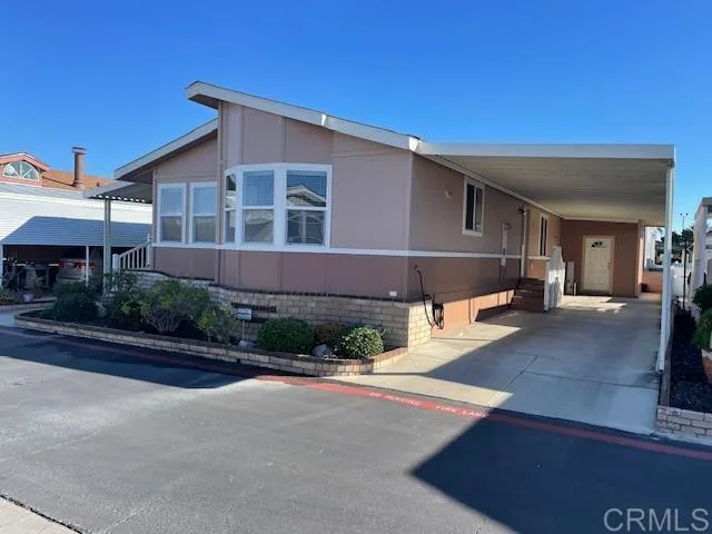 9850 Garfield Ave 113, Huntington Beach, CA 92646
