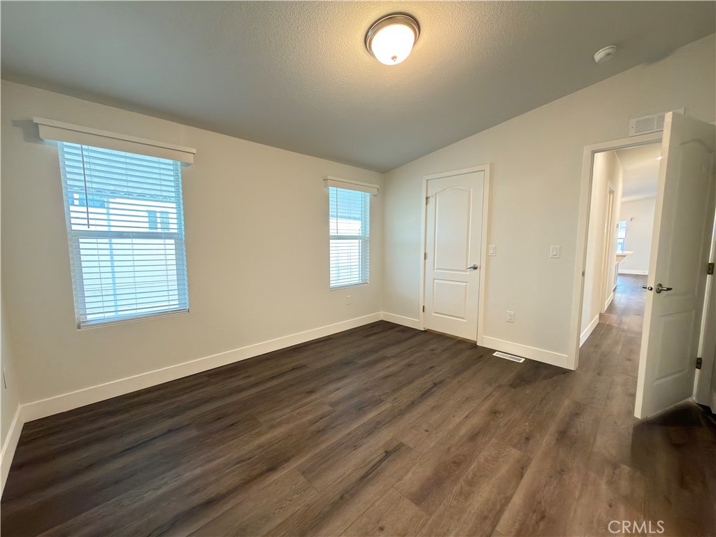 9850 Garfield Ave 18, Huntington Beach CA 92646 - photo 16