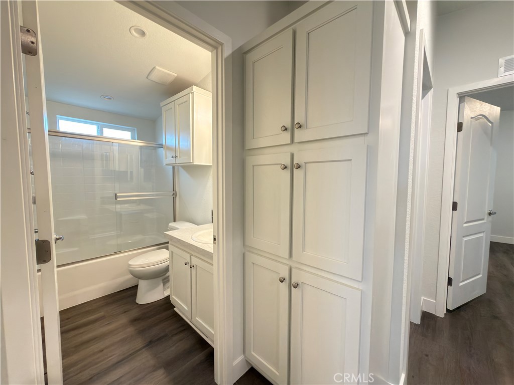 9850 Garfield Ave 18, Huntington Beach CA 92646 - photo 23
