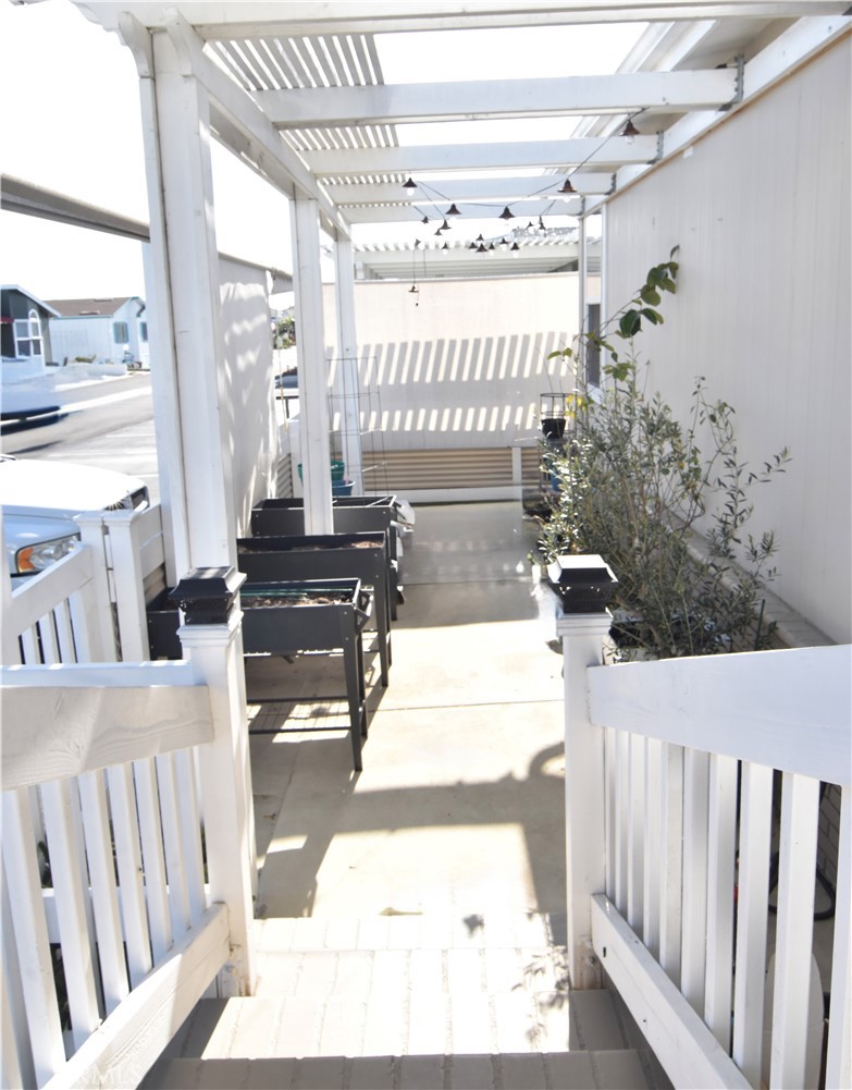 9850 Garfield Avenue 110, Huntington Beach CA 92646 - photo 13