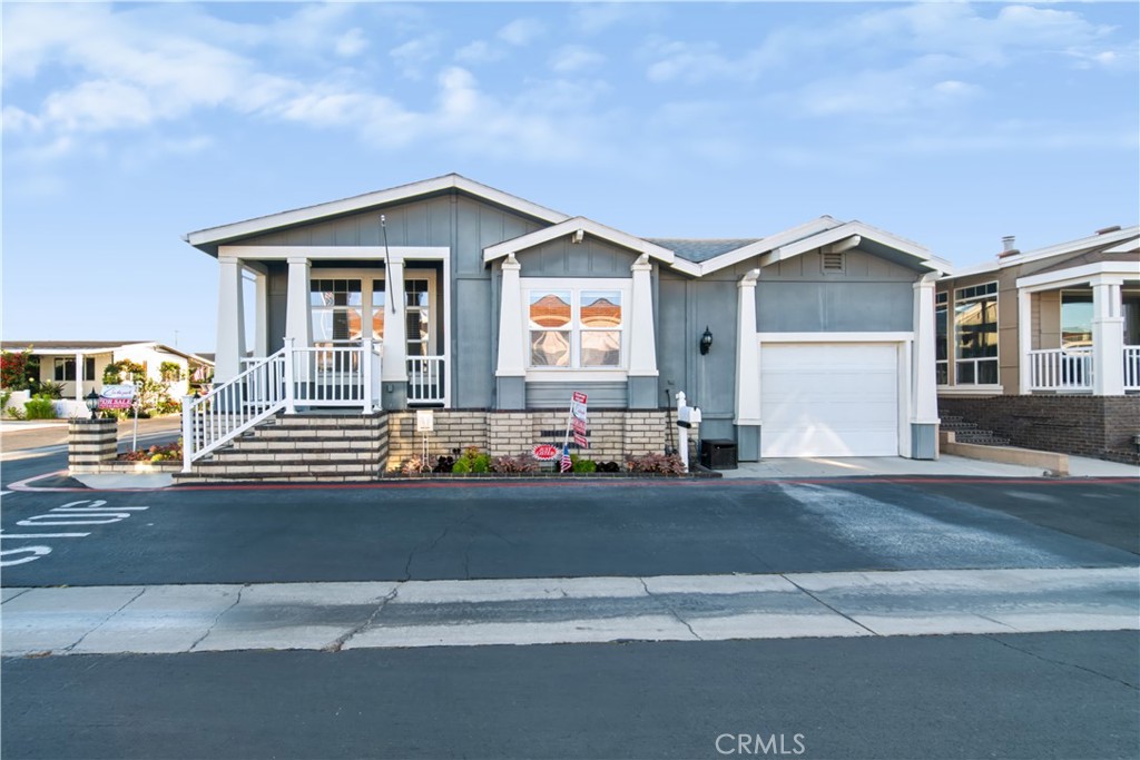 9850 Garfield Avenue 53, Huntington Beach CA 92646 - photo 4