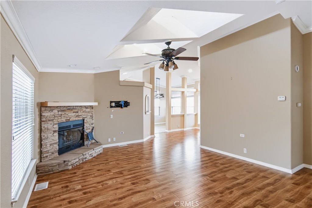 9850 Garfield Avenue 53, Huntington Beach CA 92646 - photo 14