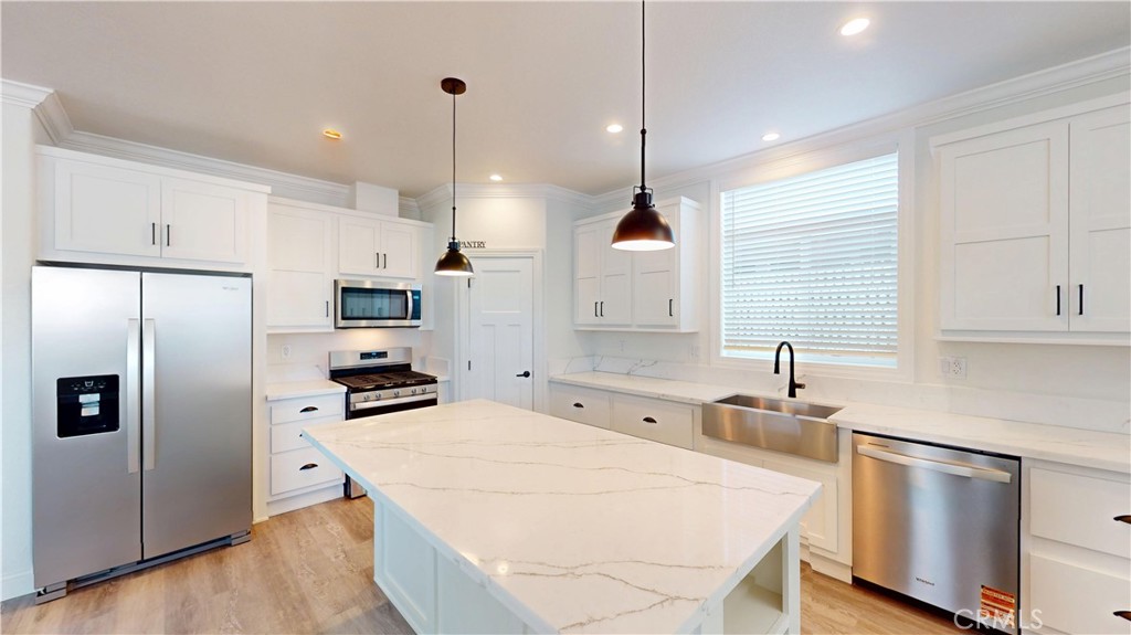 9850 Garfield Avenue 68, Huntington Beach CA 92646 - photo 8