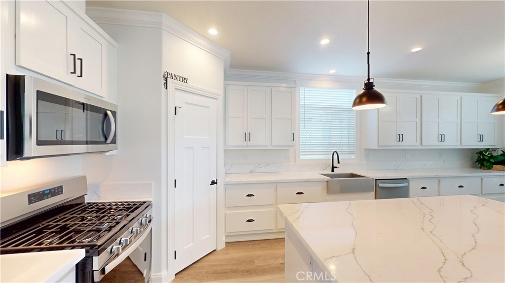9850 Garfield Avenue 68, Huntington Beach CA 92646 - photo 14