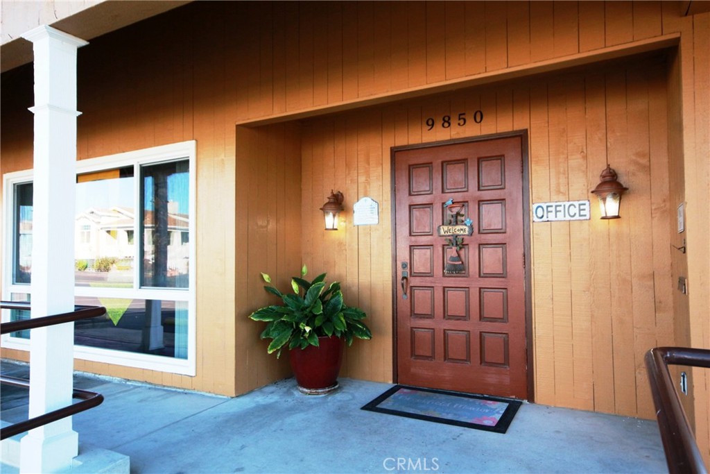 9850 Garfield Avenue 68, Huntington Beach CA 92646 - photo 47