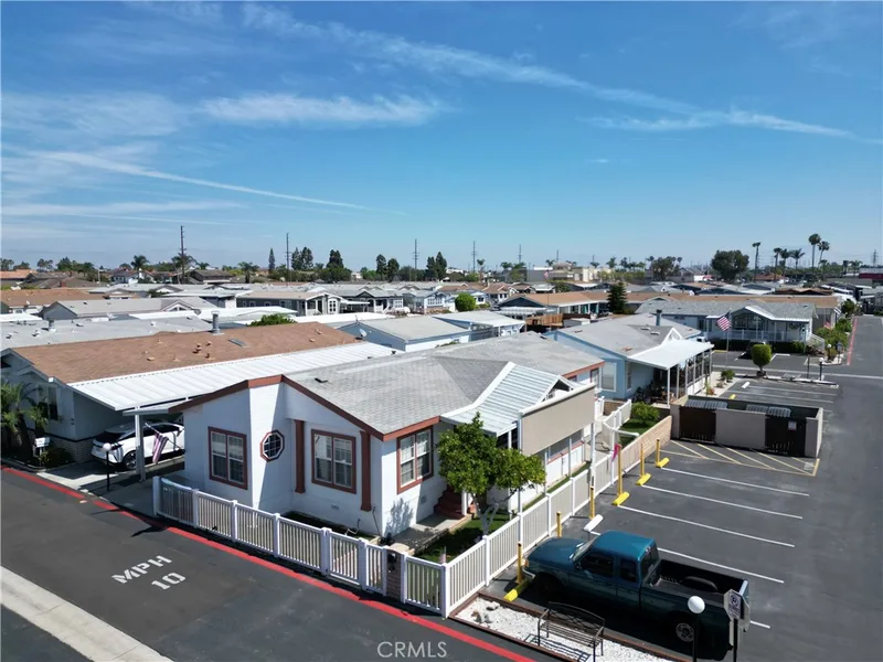 9850 Garfield Avenue 8, Huntington Beach, CA 92646