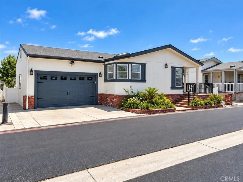 9850 Garfield Avenue 95, Huntington Beach, CA 92646