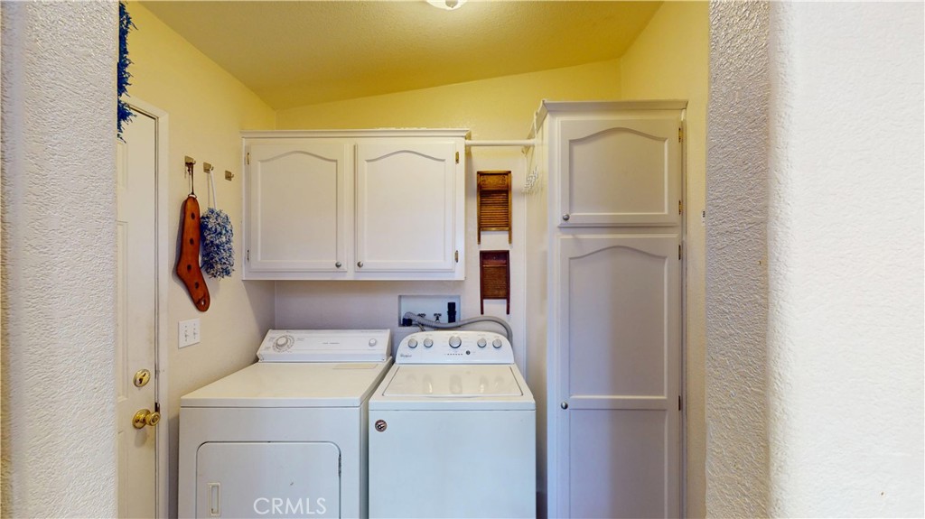9850 Garfield Avenue 95, Huntington Beach CA 92646 - photo 8