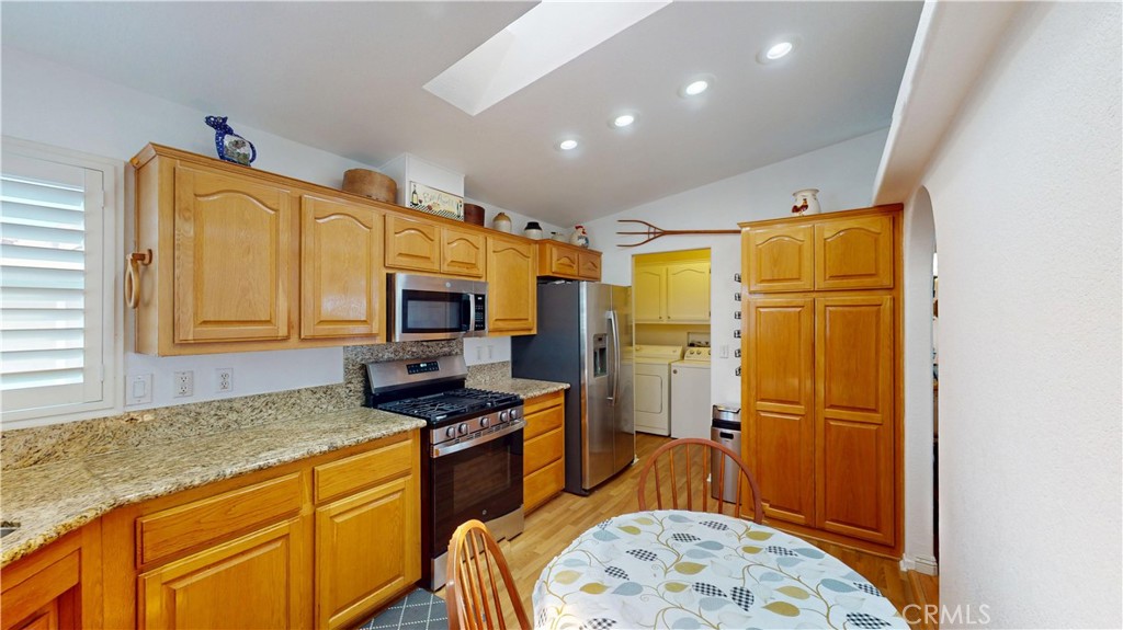 9850 Garfield Avenue 95, Huntington Beach CA 92646 - photo 11