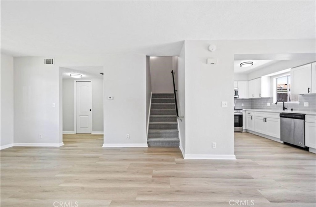 9867 Continental, Huntington Beach CA 92646 - photo 5