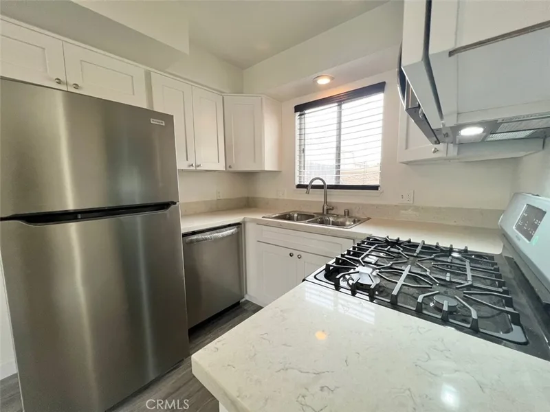 9912 Continental Drive, Huntington Beach, CA 92646
