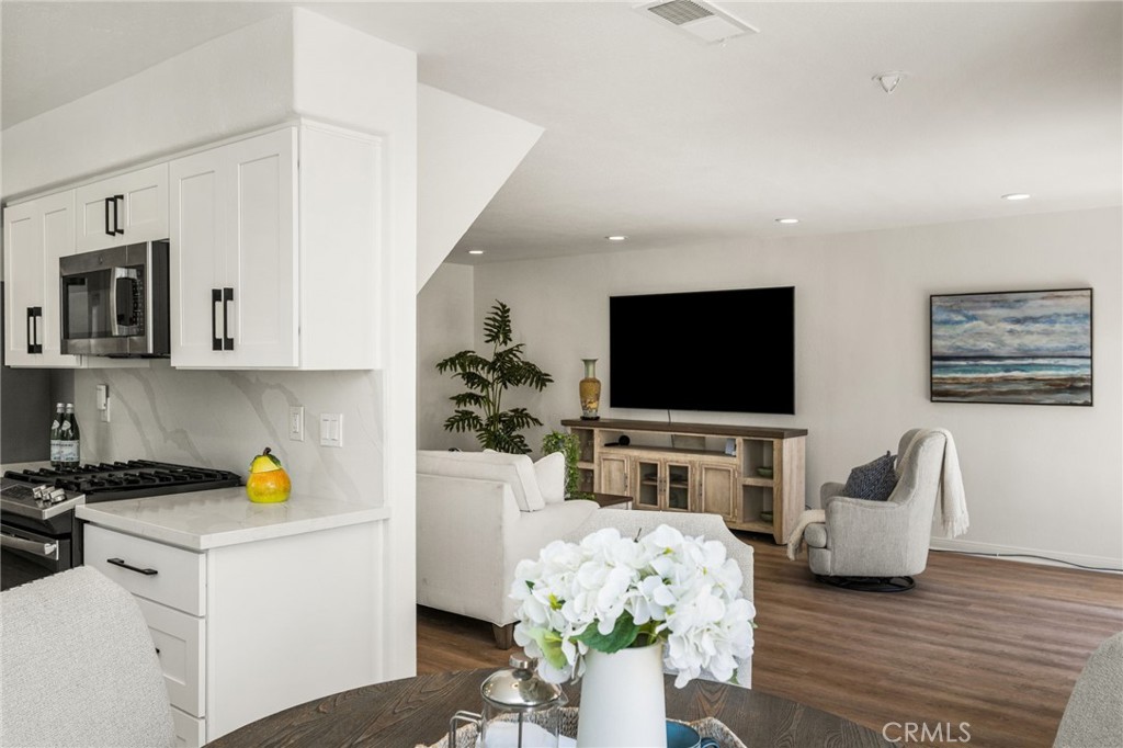 9921 Barranca Circle, Huntington Beach CA 92646 - photo 24