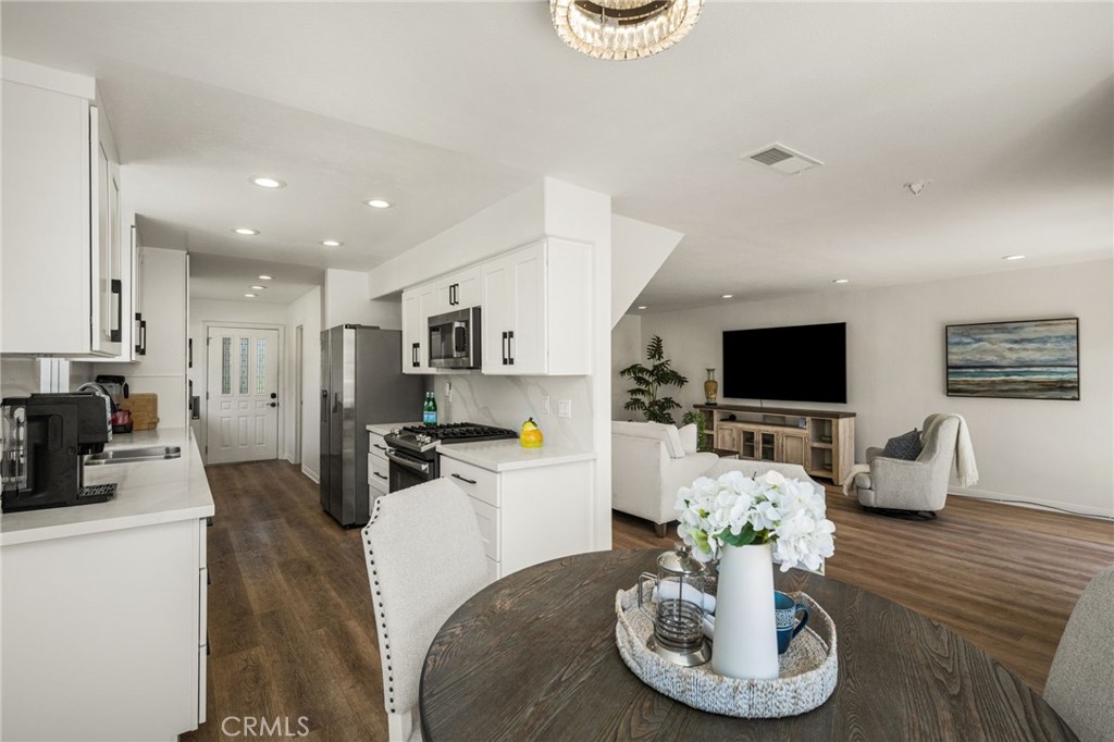 9921 Barranca Circle, Huntington Beach CA 92646 - photo 25