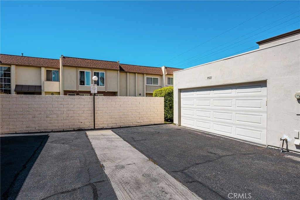 9921 Barranca Circle, Huntington Beach CA 92646 - photo 60