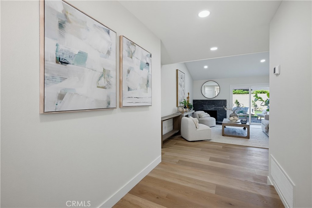 9921 Garrett Circle, Huntington Beach CA 92646 - photo 5