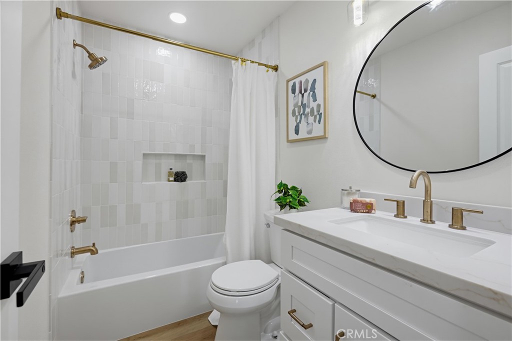9921 Garrett Circle, Huntington Beach CA 92646 - photo 16