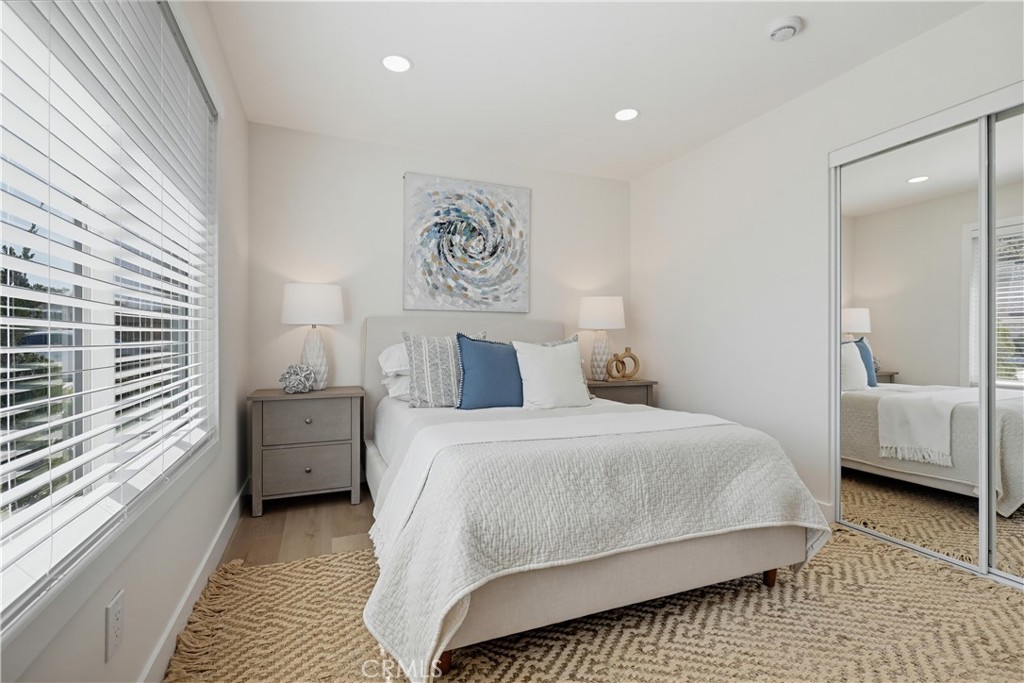 9921 Garrett Circle, Huntington Beach CA 92646 - photo 27