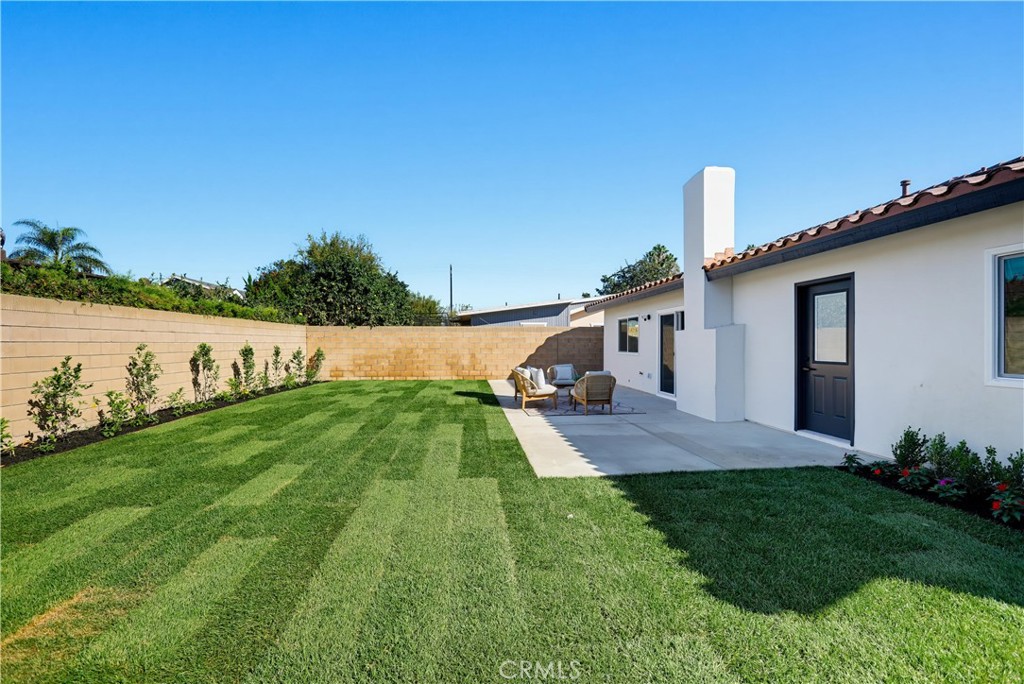 9921 Garrett Circle, Huntington Beach CA 92646 - photo 37