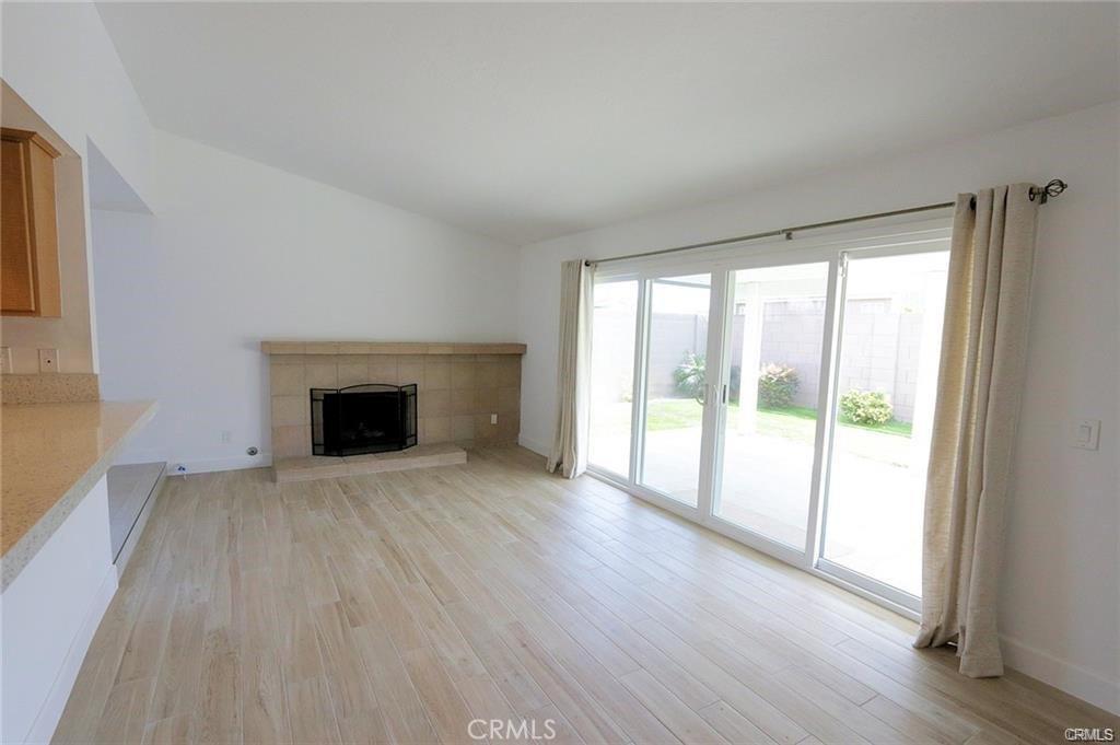 Family Room - 9972 Spinnaker Drive, Huntington Beach CA 92646 - photo 6