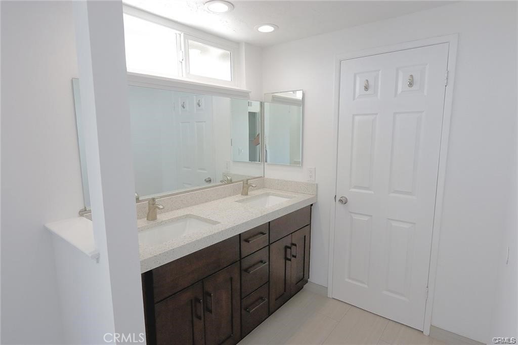 9972 Spinnaker Drive, Huntington Beach CA 92646 - photo 9
