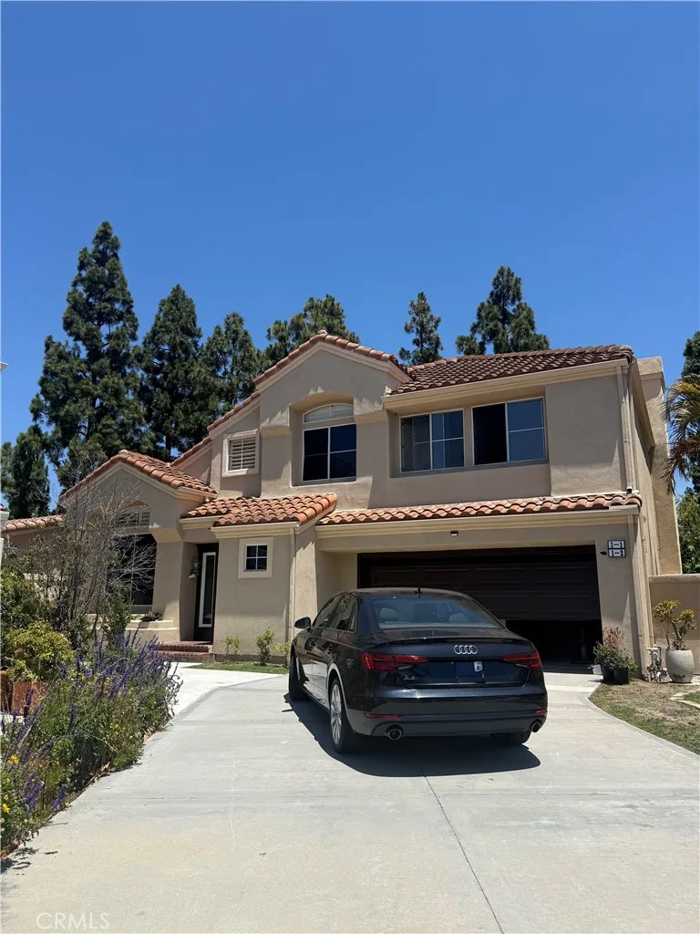 1 Capobella, Irvine