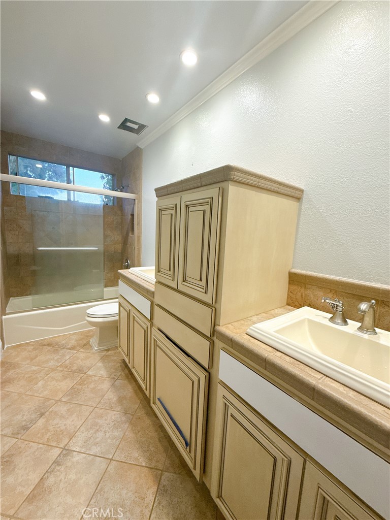 1 Capobella, Irvine CA 92614 - photo 4