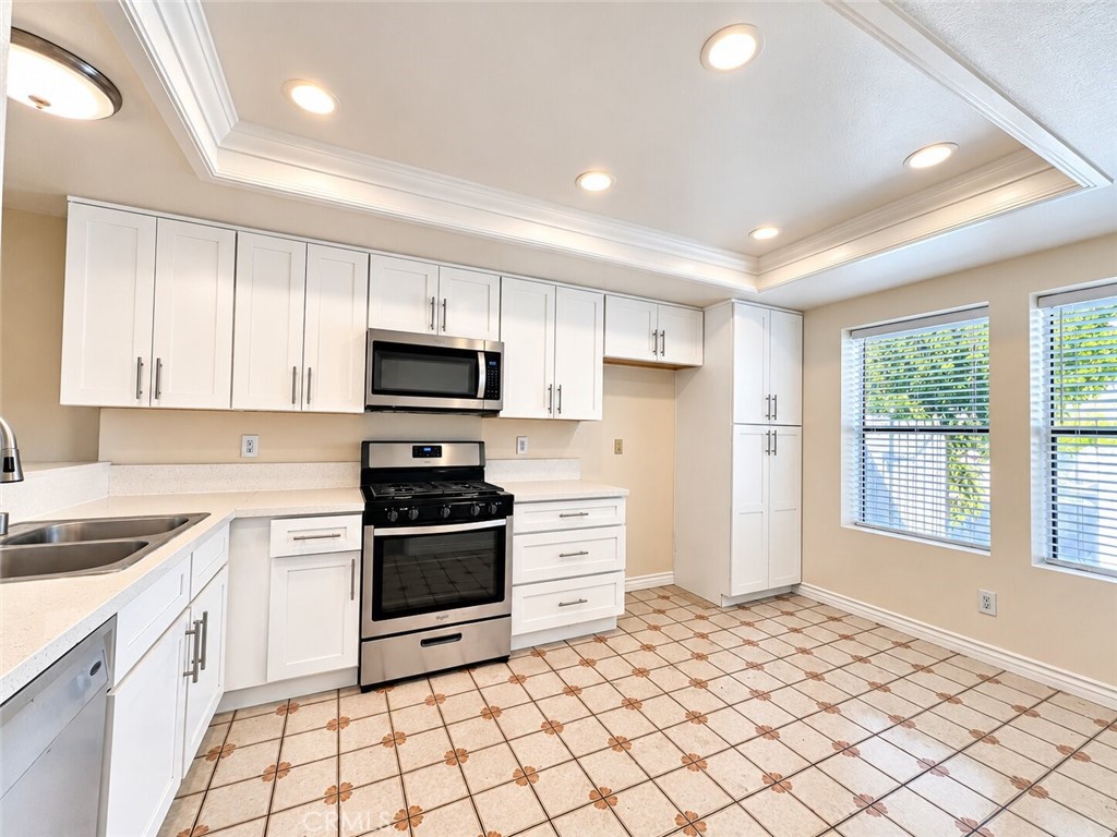 1 Driftwood, Irvine CA 92604 - photo 5