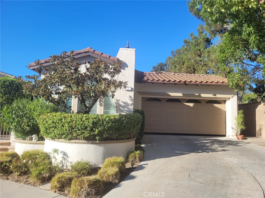 1 Saintsbury, Irvine CA 92602 - photo 1