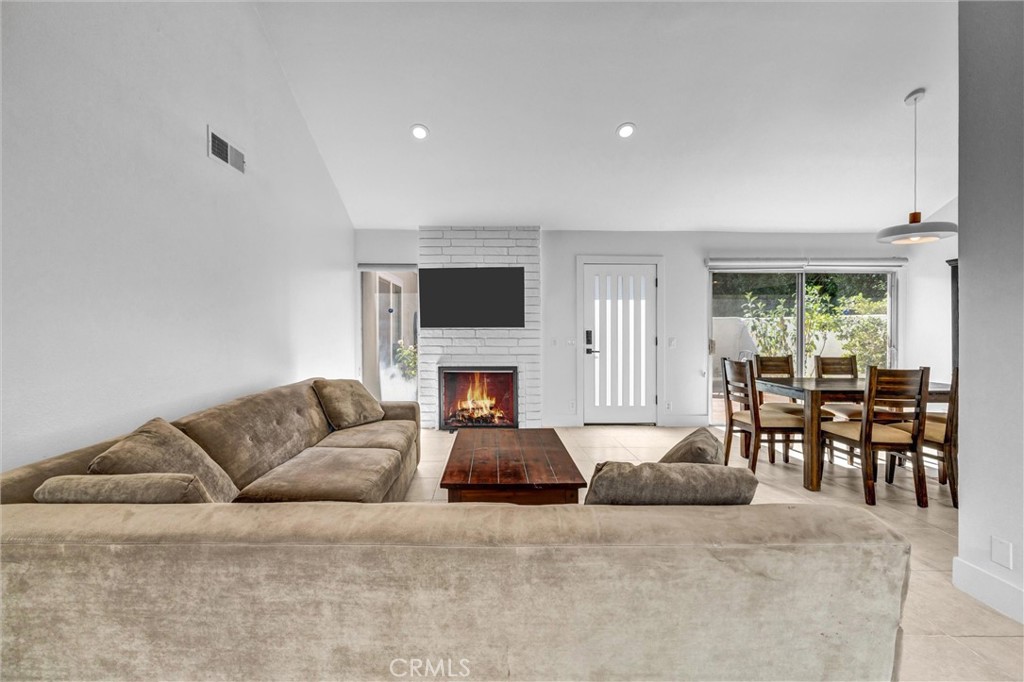 1 Tanglewood, Irvine CA 92604 - photo 5