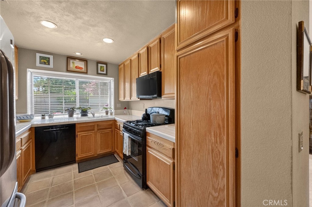 10 Agostino, Irvine CA 92614 - photo 11