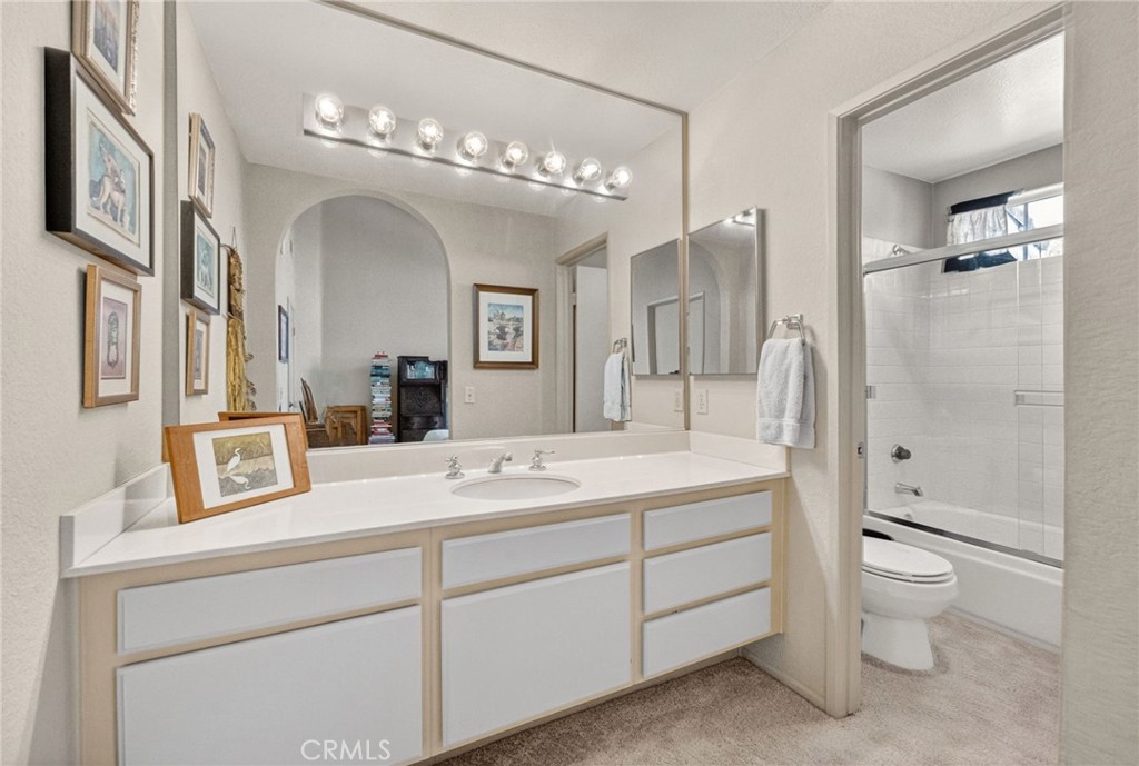 Guest bath (inside the bedroom) - 10 Agostino, Irvine CA 92614 - photo 18