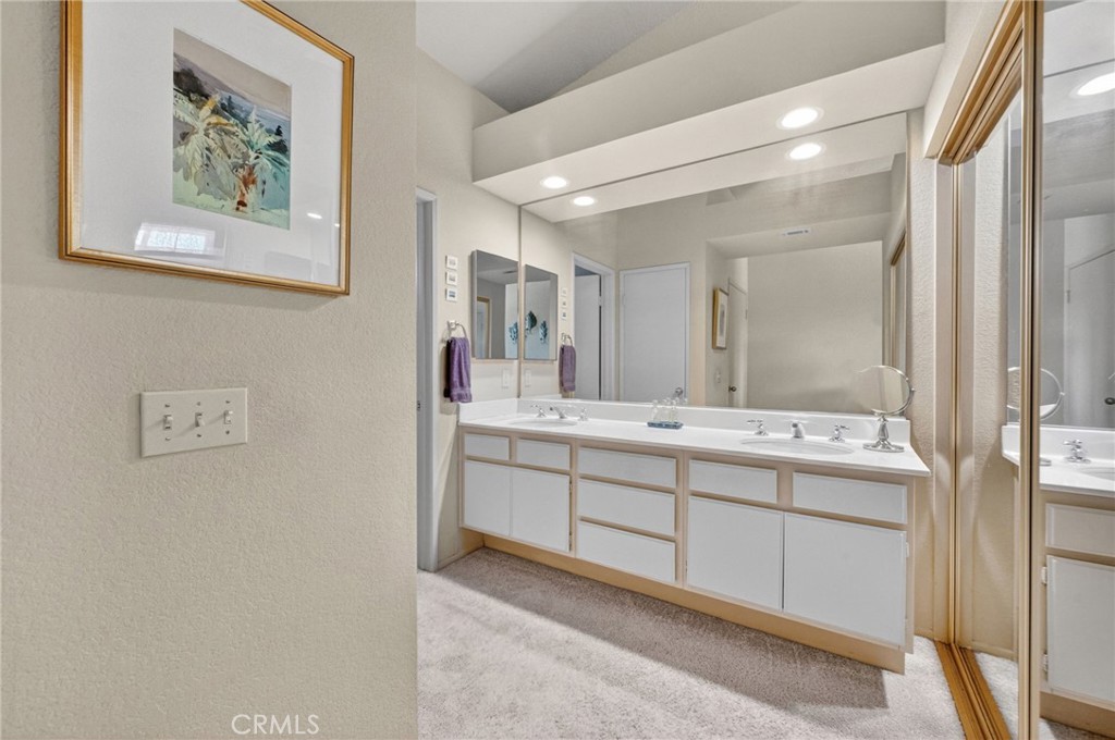 Primary bathroom - 10 Agostino, Irvine CA 92614 - photo 22