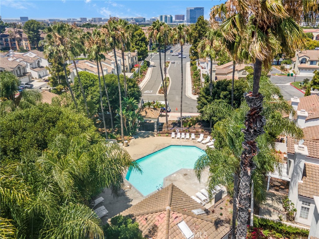 10 Agostino, Irvine CA 92614 - photo 29