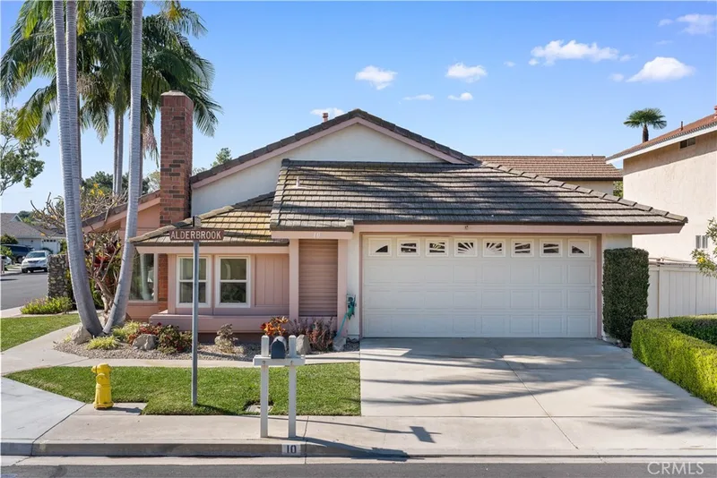 10 Alderbrook, Irvine