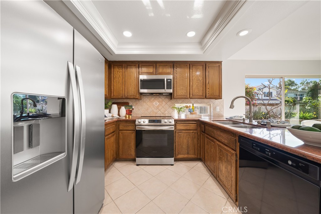 10 Alderbrook, Irvine CA 92604 - photo 15