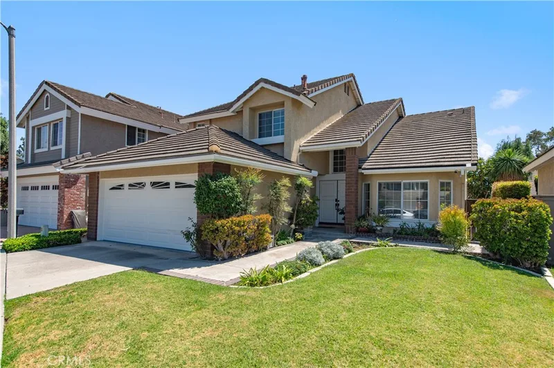 10 Burke, Irvine, CA 92620