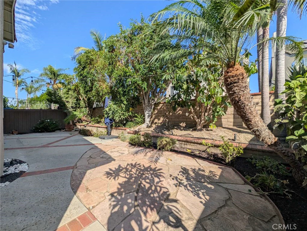 10 Delaware, Irvine CA 92620 - photo 17