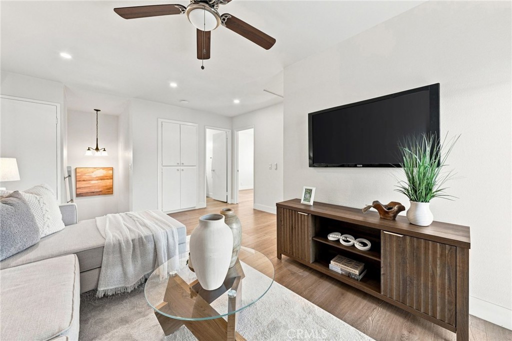 10 Goldenbush, Irvine CA 92604 - photo 27