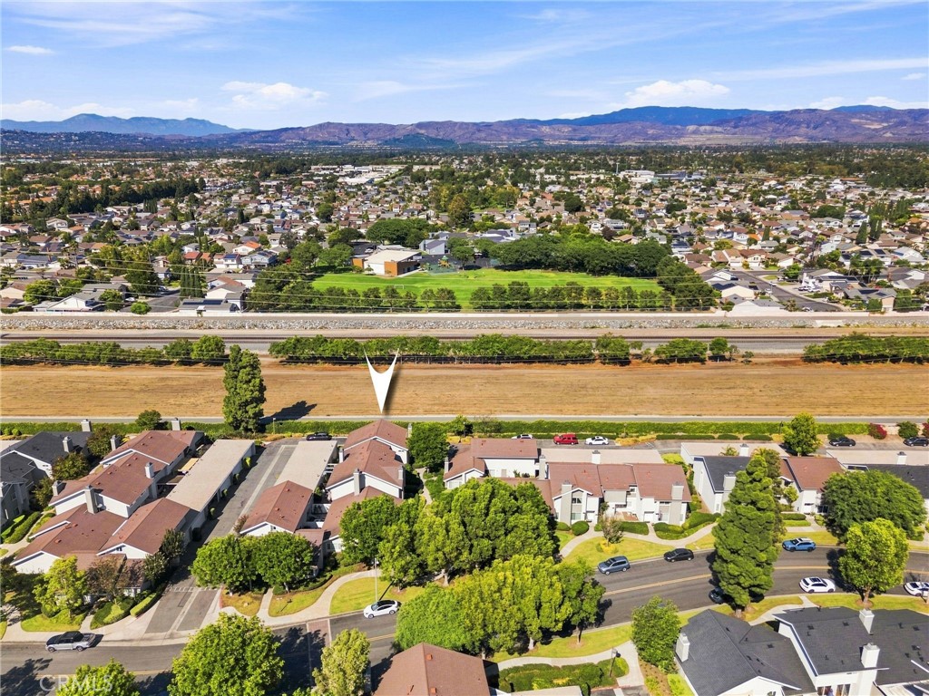 10 Goldenbush, Irvine CA 92604 - photo 50