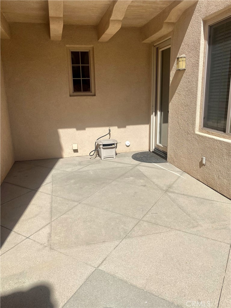 Courtyard - 10 Iceberg Rose, Irvine CA 92620 - photo 27