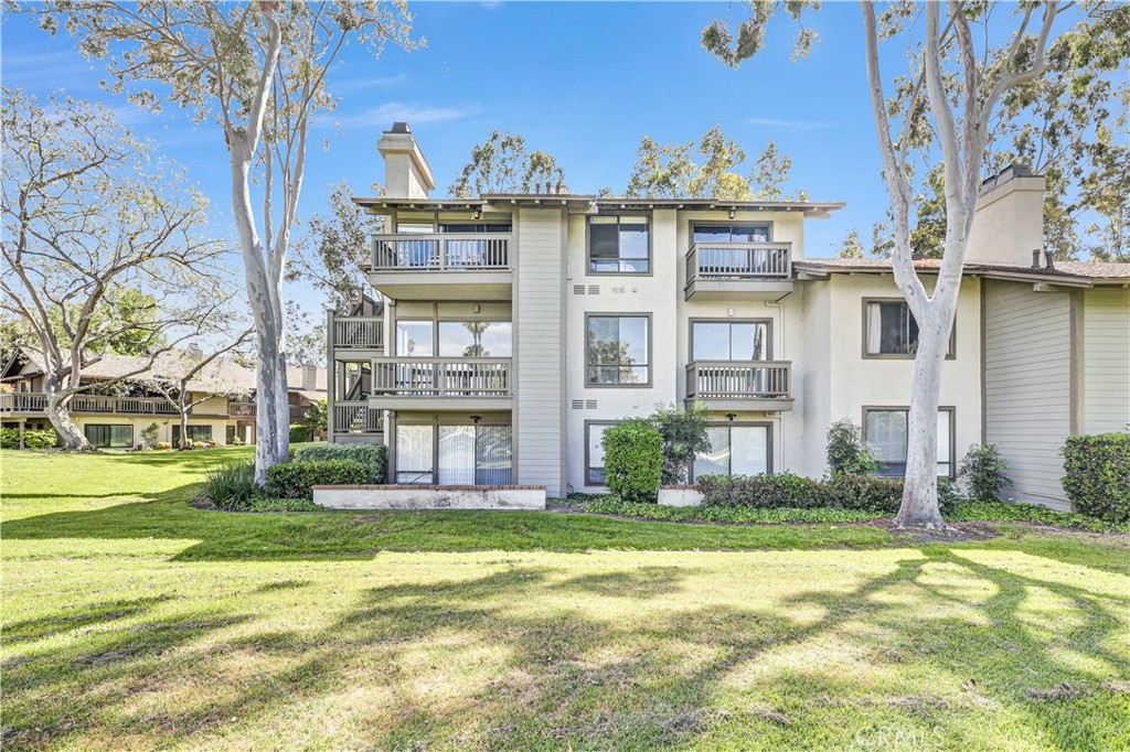 10 Lago Norte, Irvine CA 92612 - photo 1