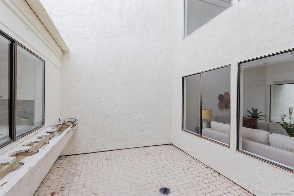 10 Morena 8, Irvine CA 92612 - photo 27