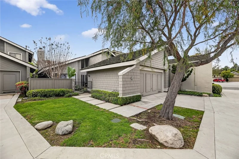 10 Pinewood, Irvine, CA 92604