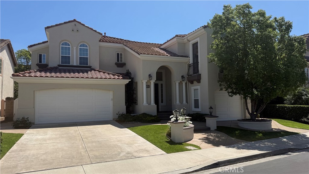 Professional photos to follow soon! Brand new remodeled kitchen with new quartz counters and new cabinets and fresh pain - 10 Spring, Irvine CA 92620 - photo 1