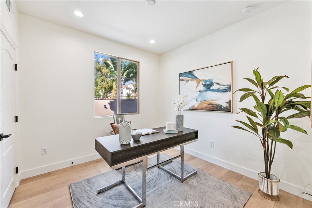 100 Alhambra, Irvine CA 92620 - photo 21