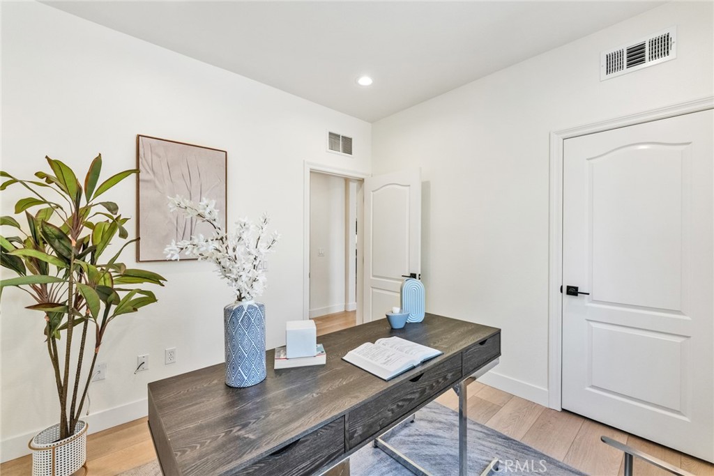 100 Alhambra, Irvine CA 92620 - photo 26