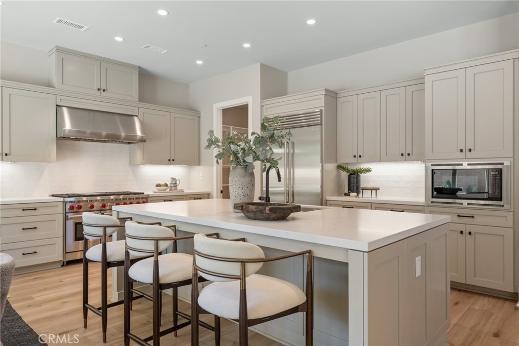 100 Bozeman, Irvine CA 92602 - photo 13